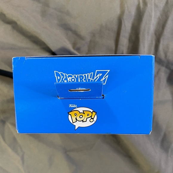 Funko Pop Hallmark Christmas Tree ornament Dragonball Z Goku Walmart Exclusive - Picture 3 of 4